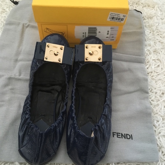 FENDI Patent Flats in Indigo Blue - Size 6.5 - Picture 6 of 6